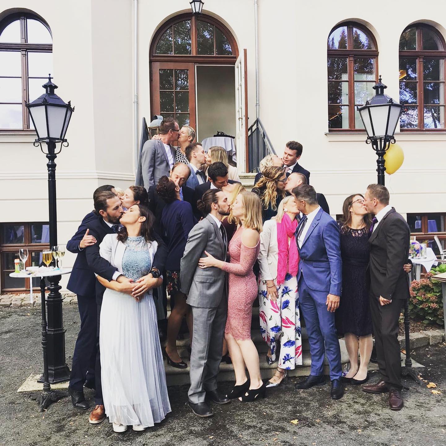 Wen Lade Ich Zu Meiner Hochzeit Ein Wen lade ich zu meiner freien Trauung ein? | Susi und die Liebe